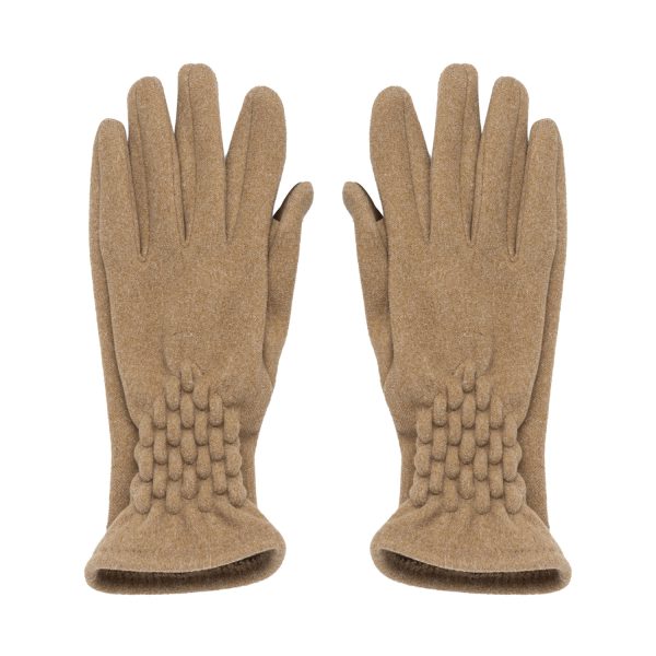 Erica Glove
