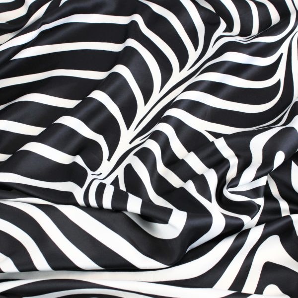 Tracey Scarf - Image 2